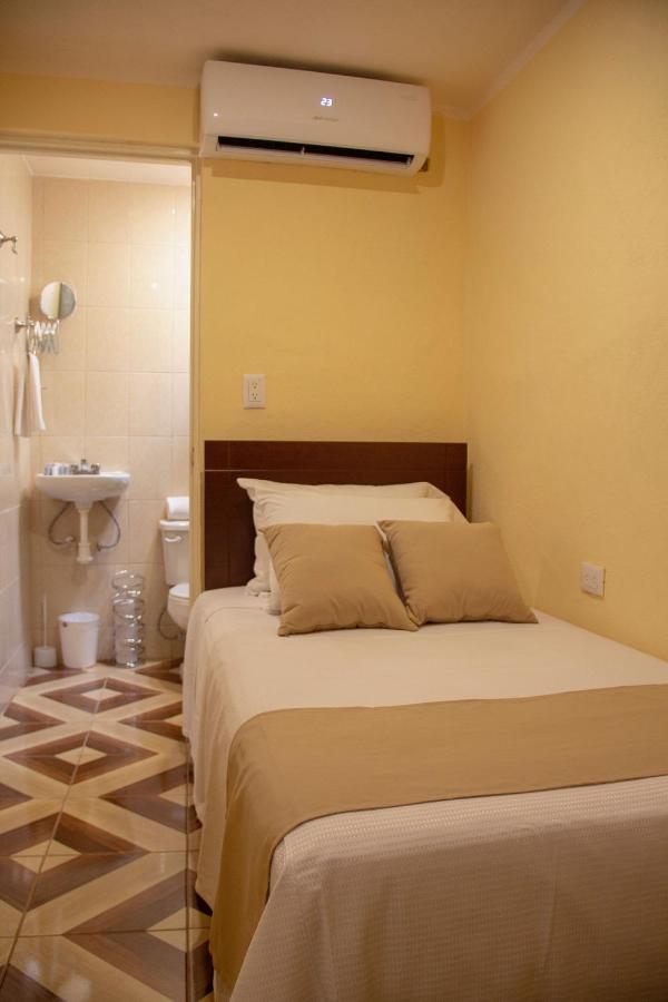 Casa 3 Torres En El Barrio Santiago, Centro. Villa Mérida Exteriör bild